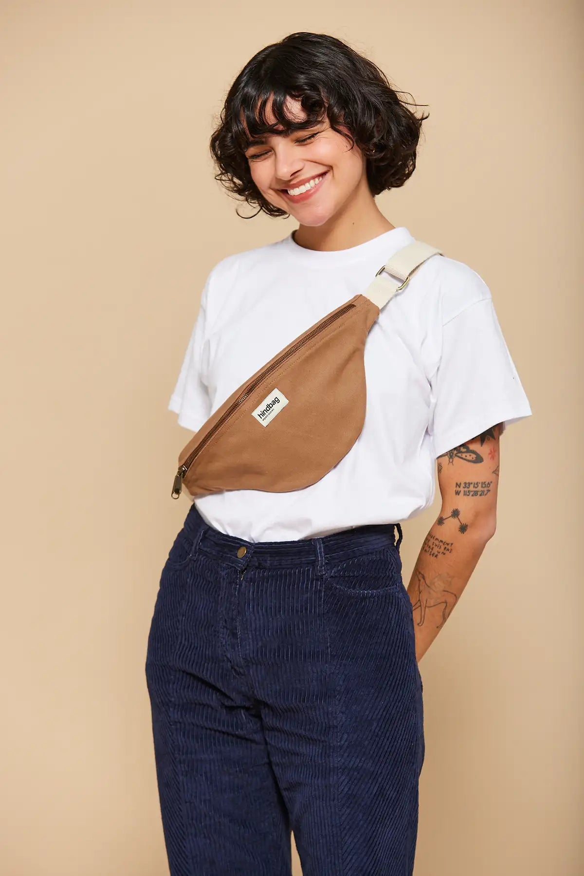 Sac banane Olivia cannelle porté femme